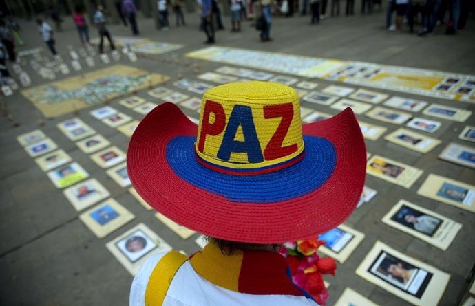 Acto de apoyo al proceso de paz en Colombia