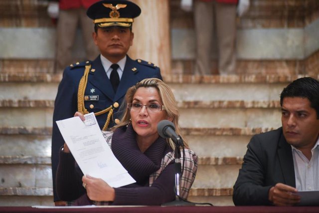 La presidenta interina de Bolivia, Jeanine Áñez
