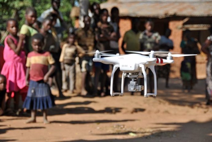 África.- Malaui ofrece a su juventud cursos gratis de drones para ayuda humanita