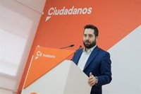 Carrillo valora la labor de Cs en el año de Gobierno y recuerda a la oposición que a Andalucía "se la quiere siempre"