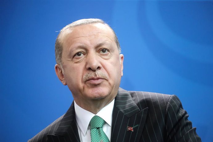 Libia.- Erdogan parte a Berlín con cautas expectativas sobre la conferencia de p