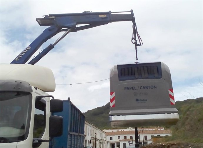 Recogida de residuos sólidos urbanos de Giahsa en la provincia de Huelva.