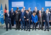 Las partes en conflicto en Libia acuerdan en Berlín un alto el fuego y un "plan integral" de resolución