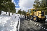 La nieve deja intrasitables ocho carreteras en Almería y restringe el uso de otras dos