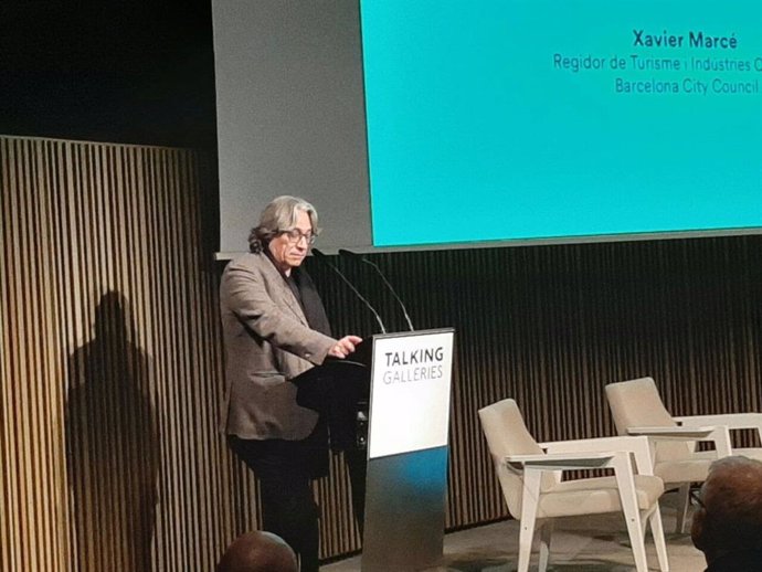 El concejal de Turismo e Industrias Creativas, Xavier Marcé, durante el Simposi Barcelona Talking Galleries celebrado este lunes 20 de enero de 2019 en el Museu d'Art Contemporani de Barcelona (MACBA)