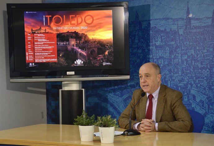 El concejal de Turismo de Toledo, Francisco Rueda, en rueda de prensa