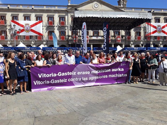 Concentración en Vitoria contra las agresiones sexuales