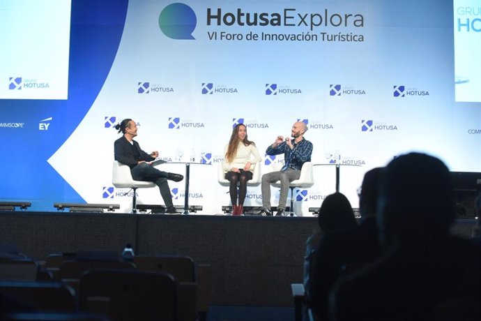 El fundador y consejero delegado de Cabify, Juan de Antonio en el foro Hotusa