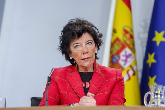 La ministra d'Educació i Formació Professional, Isabel Celaá, divendres passat en la roda de premsa posterior al Consell de Ministres.