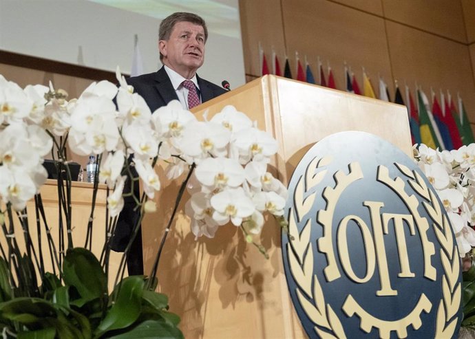 HANDOUT - 10 June 2019, Switzerland, Geneva: Guy Ryder, Director-General of the International Labour Organization, delivers a speech at the 108th Session of the International Labour Conference. Photo: Jean Marc Ferré/UN Geneva/dpa - ATTENTION: editorial