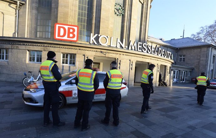 Alemania.- Evacuados 10.000 trabajadores del centro de Colonia por una bomba de 