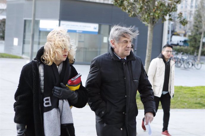 El ex presidente del Club de Fútbol Osasuna, Miguel Archanco, a su llegada al Palacio de Justicia de Pamplona, donde se celebra el juicio por  supuestos amaños de partidos en la temporada 2013-2014, en Pamplona /Navarra, a 20 de enero de 2020.
