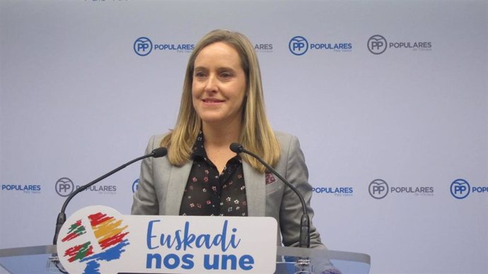 La secretaria general del PP vasco, Amaya Fernández, en una rueda de prensa en Bilbao