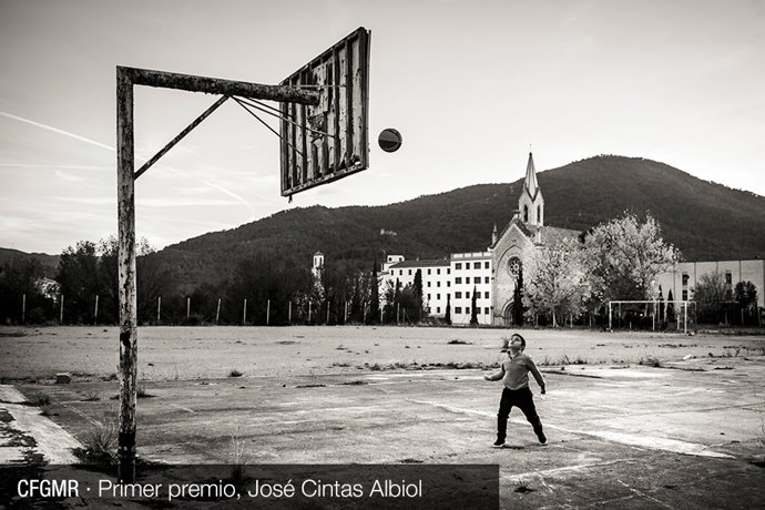 'Treeess, dooss, unooo' , foto de José Cintas Albiol ganadora de la II edición del concurso de Fotografía Guille Martí Revillo