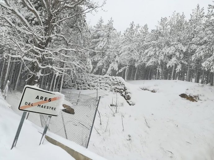 Ares del Maestrat nevado