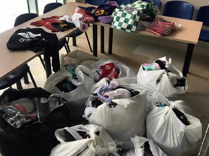 Prendas intervenidas en mercadillos de Sevilla