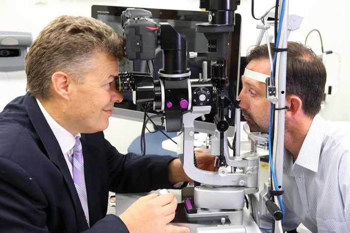 El profesor Jamie Craig espera lograr la "detección masiva" del glaucoma en un futuro
