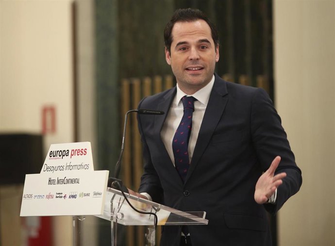 El vicepresidente de la Comunidad de Madrid, Ignacio Aguado, durante su intervención en un desayuno informativo de Europa Press, en Madrid (España), 16 de enero de 2020.