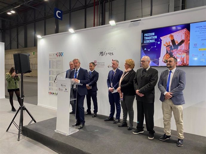 Presentación de una ruta de Semana Santa por el Puerto de Motril en Fitur 2020