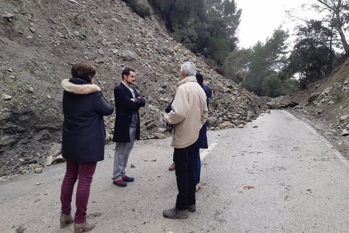 Visita del Consell de Mallorca a la carretera afectada por la borrasca 'Gloria'.