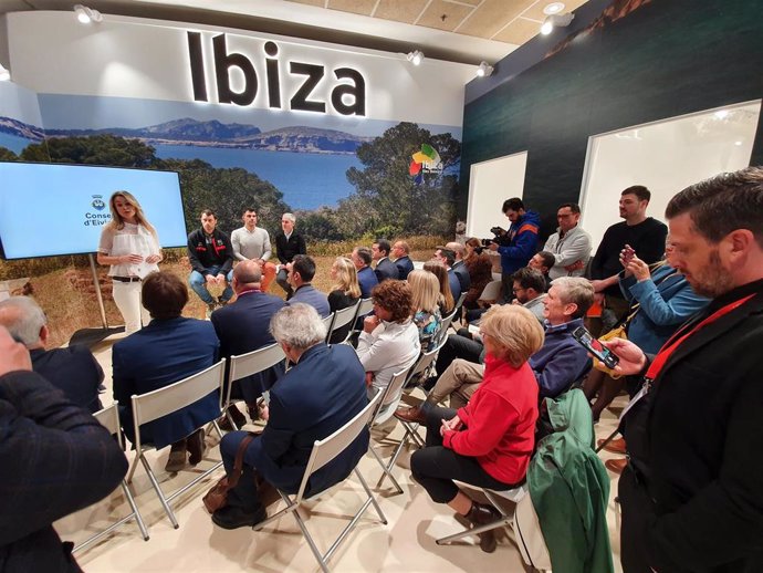 El Stand De Ibiza En Fitur Acoge La Presentación De Ocho Pruebas Deportivas Declaradas Como De 'Interés Turístico Insular'.