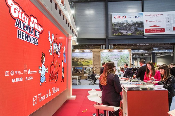 'Alcalá De Henares: City Tour: El Tren De La Historia',