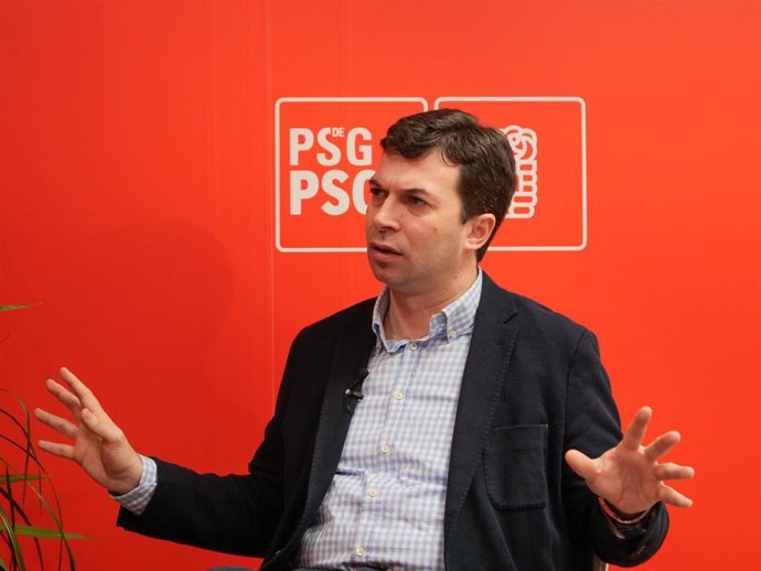 El secretario general del PSG-PSOE, Gonzalo Caballero, durante su entrevista con Europa Press, en Santiago de Compostela /Galicia (España), a 9 de enero de 2020.