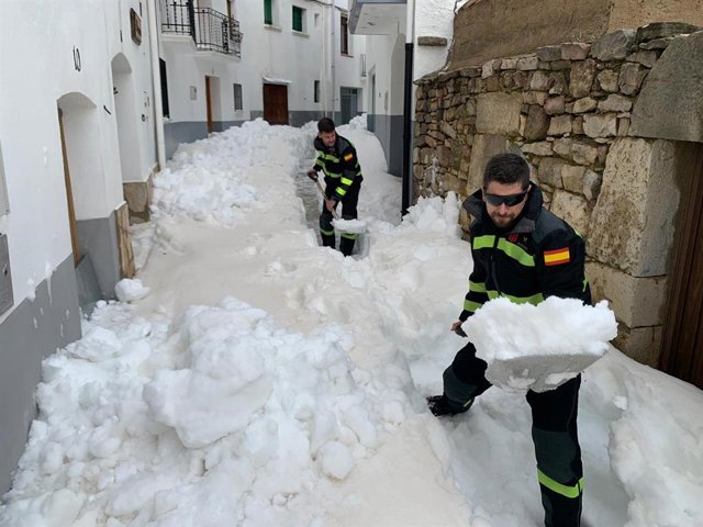 Trabajos de la UME en Els Ports