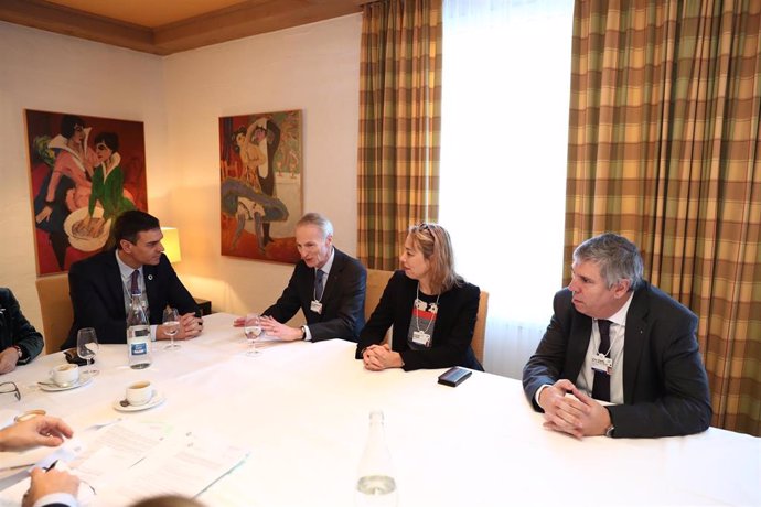 Reunión de Pedro Sánchez con directivos de Renault-Nissan-Mitsubishi en Davos