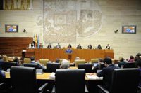 Arranca en la Asamblea el debate de las 1.087 enmiendas parciales 'vivas' al Presupuesto de Extremadura para 2020