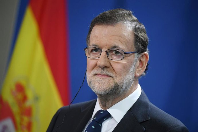 FILED - 18 November 2016, Berlin: Spanish former Prime Minister Mariano Rajoy attends a press conference in Berlin. Rajoy is considering to run for the presidency of the Royal Spanish Football Federation (RFEF) in the elections to be held this year 2020