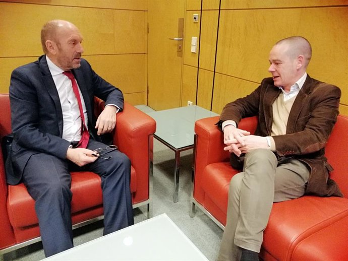 [Grupoasturias] Foto Reunión Vicepresidente Con Clúster Español Movilidad Eléctrica