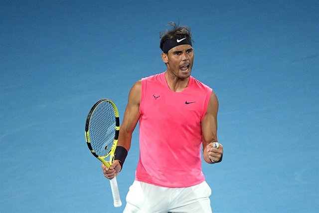 Rafael Nadal celebra un punto en su duelo contra Federico Delbonis del Abierto de Australia 2020