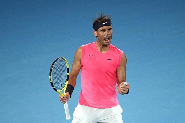 Rafael Nadal celebra un punto en su duelo contra Federico Delbonis del Abierto de Australia 2020