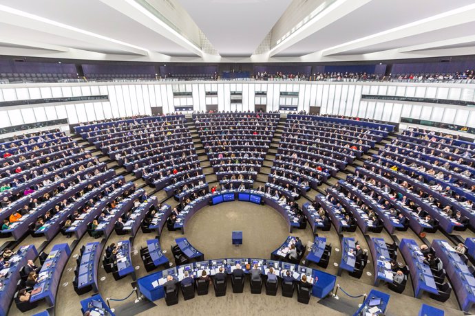 Vista general del Parlamento Europeo durante una sesión