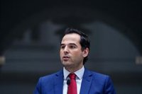 Aguado asiste a la concentración en apoyo a Guaidó el sábado: "Viva Venezuela libre y democrática"