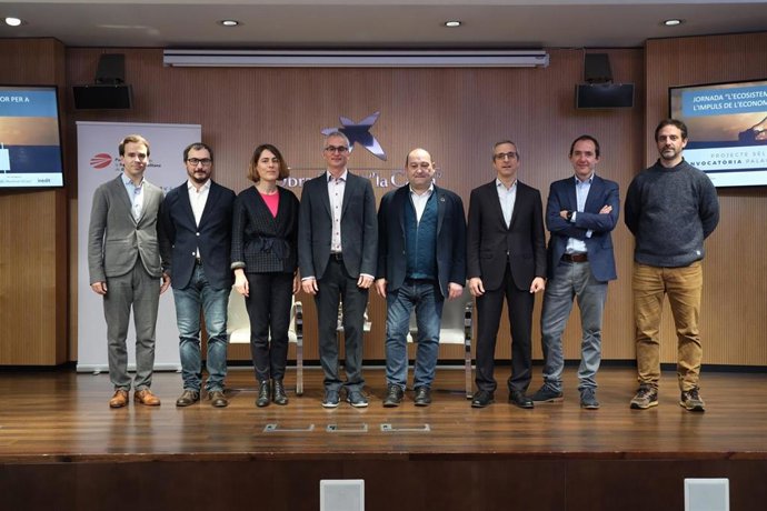 Jordi Oliver, Oriol Sans, Sandra González, Dror Etzion, Carles Ruiz, Carles Rivera, Josep-Miquel Torregrosa y Ricard Jornet.