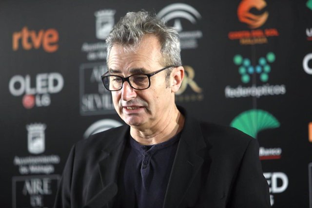El presidente de la Academia de Cine, Mariano Barroso, durante la lectura de la lista de nominados a la 34 edición de los Premios Goya 2020, en la Academia de Cine, Madrid (España), a 2 de diciembre de 2019.