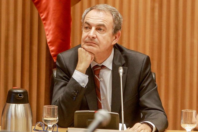 AV.- Zapatero replica a Felipe González sobre su postura en el conflicto de Vene