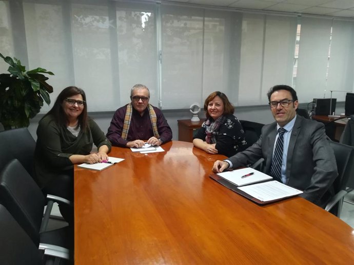 El delegado de Empleo de Almería se reúne con ATA