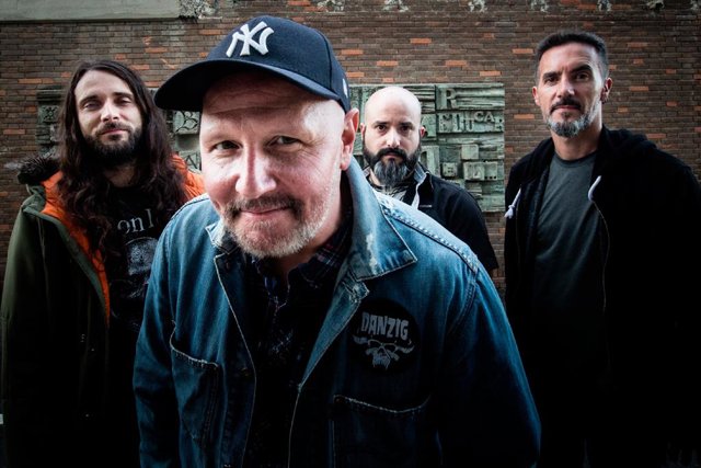 La banda madrileña Sick Brains lanza 'La vibración del sol', un álbum que reivin