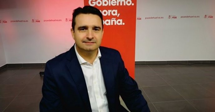 Huelva.- 10N.- PSOE defiende que ampliar el permiso de paternidad a doce semanas es "un gran paso en igualdad"