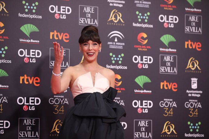 La actriz Belén Cuesta, posa en la alfombra roja de la XXXIV edición de los Premios Goya, en Málaga (Andalucía, España), a 25 de enero de 2020