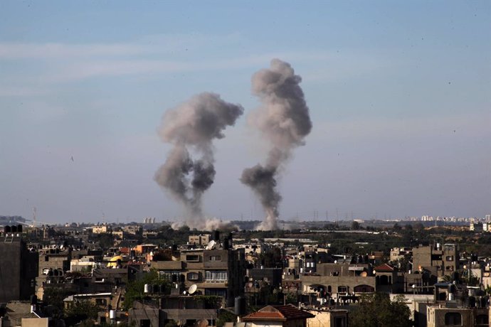 O.Próximo.- Israel ataca objetivos de Hamás en la Franja de Gaza en respuesta al