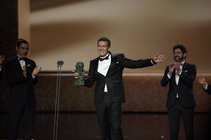 Mejor actor protagonista para  Antonio Banderas por Dolor y gloria en la XXXIV edición de los Premios Goya, en Málaga (Andalucía, España), a 25 de enero de 2020.