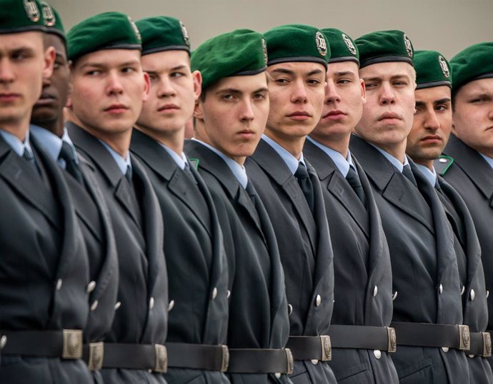 Alemania.- Investigados 550 militares por ideología ultraderechista en Alemania