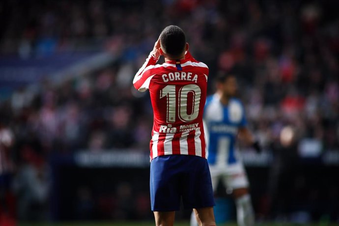 El delantero del Atlético de Madrid Ángel Correa