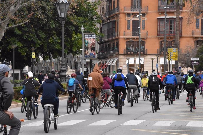 Celebración de la 40 'Diada Ciclista' de Sant Sebasti en Palma.