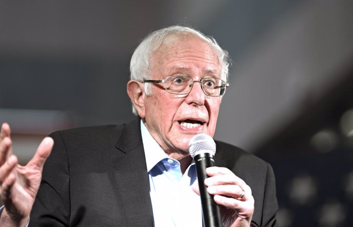 EEUU.- Sanders encabeza por amplio margen las encuestas al caucus de Iowa, prime