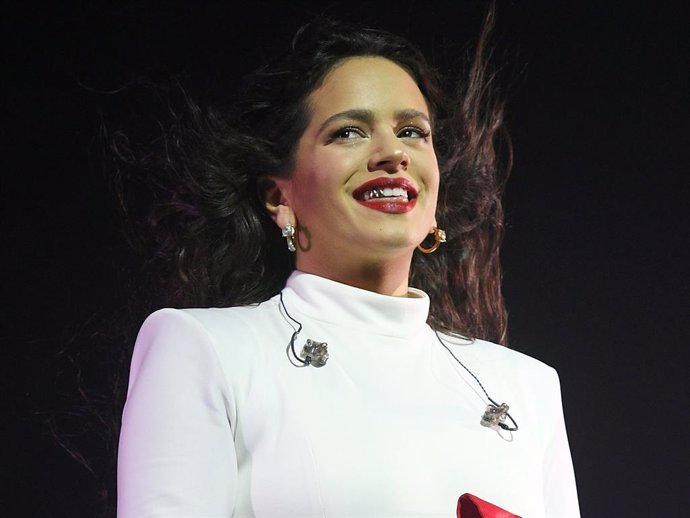 Rosalía arrasa en l'últim concert de la seva gira a Madrid